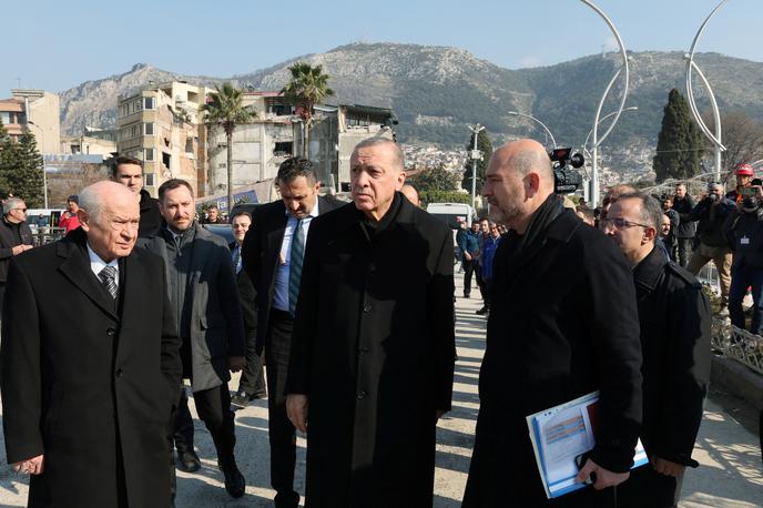 Erdogan | Turški predsednik Tayyip Erdogan in Devlet Bahceli, vodja Stranke nacionalističnega gibanja (MHP), sta obiskala Antakyo v provinci Hatay. | Foto Reuters