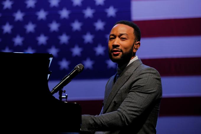 John Legend se je na dan inavguracije v Washingtonu mudil z vso družino. | Foto: Reuters