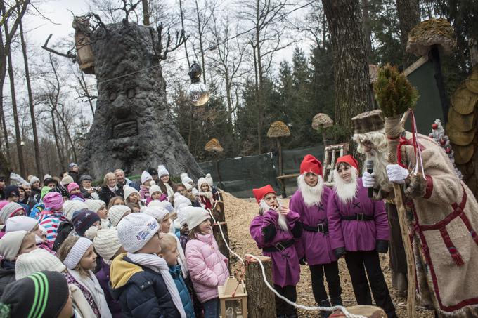 škofja loka pravljična dežela Gorajte dedek Mraz | Foto: Matej Leskovšek