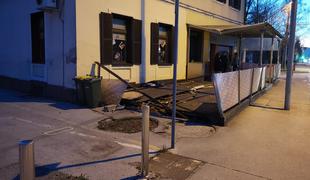 Bizarna nesreča v Žalcu: BMW X5 izvrtal predor skozi teraso lokala
