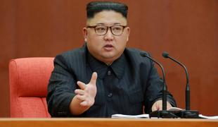 Kim Džong Un po treh tednih prvič v javnosti