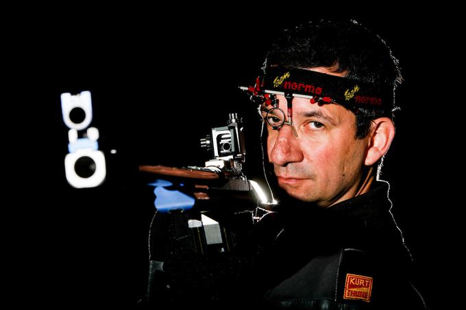 Rajmond Debevec je v disciplini malokalibrska puška trojni položaj na 50 m s 1167 krogi osvojil 51. mesto. | Foto: Vid Ponikvar