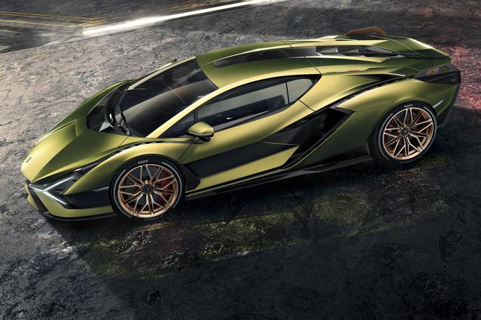 Lamborghini sian | Lamborghini je že uradno odpovedal prisotnost na avtomobilskem salonu v Ženevi. | Foto Lamborghini