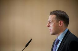Minister Čufer: Slovenija mora nadaljevati reforme, potrebni so dodatni fiskalni ukrepi