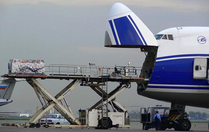 Boeing 747 so že takoj načrtovali tako za potniško kot tovorno rabo. 
 | Foto: Thomas Hilmes/Wikimedia Commons