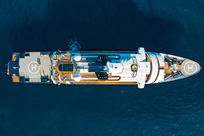 Ladja octopus | To 126 metrov dolgo superjahto so prodali za 60 milijonov evrov manj kot so postavili ceno na začetku leta 2019.