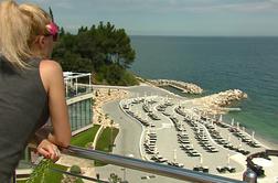 Kempinski v Savudriji odprl pol milijona evrov vredno plažo #video