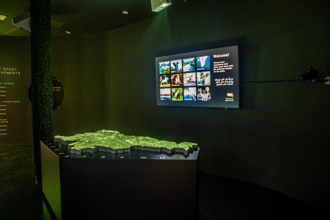 Spoznavanju Slovenije v slovenskem paviljonu svetovne razstave v Dubaju pomagajo tudi interaktivne predstavitve. | Foto: Spirit Slovenija