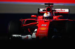 Ferrari ostaja na vrhu, Vettel za sekundo izboljšal rekord steze v Sočiju #video
