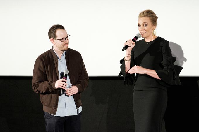 Toni Collette z režiserjem Arijem Asterjem. | Foto: Jo Davidson / Silverhub for Sundance London