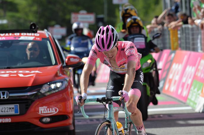 Steven Kruijswijk Giro | Nizozemski kolesar Steven Kruijswijk na Dirko po Italiji nima lepih spominov. Kot bi bila ta zanj zakleta. Leta 2016 je dva dni pred koncem dirke zaradi padca izgubil skoraj že dobljeno dirko.  | Foto Guliverimage