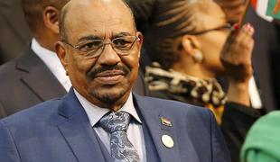 Na obisku v Južni Afriki sudanski predsednik. Mu bodo dovolili nazaj v Sudan?