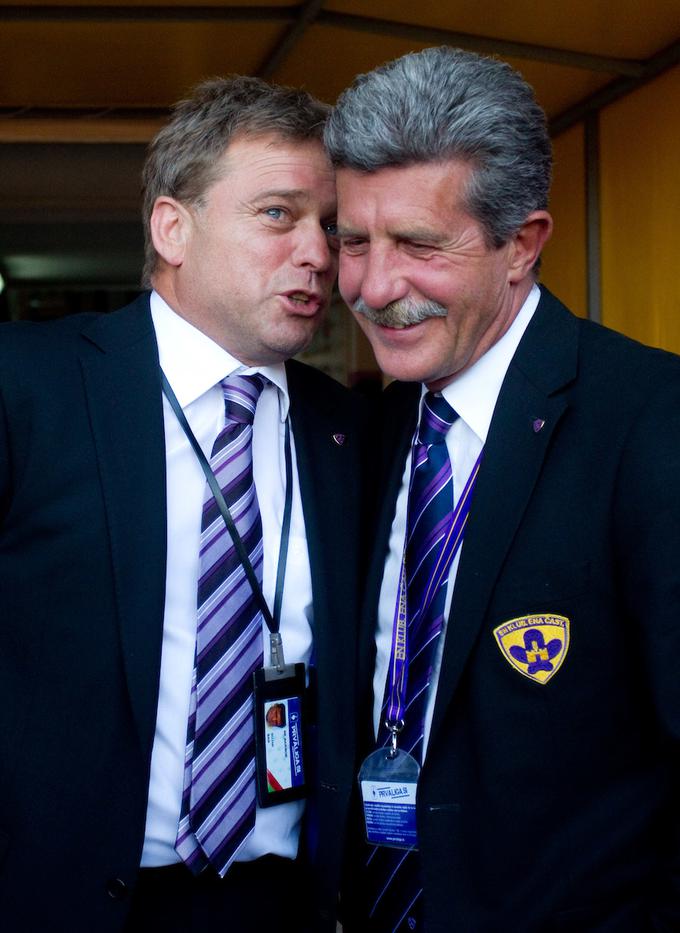 Direktor NK Maribor Bojan Ban in predsednik Drago Cotar se želita znebiti gneče pri nakupih na tekmah vijolic. | Foto: Vid Ponikvar