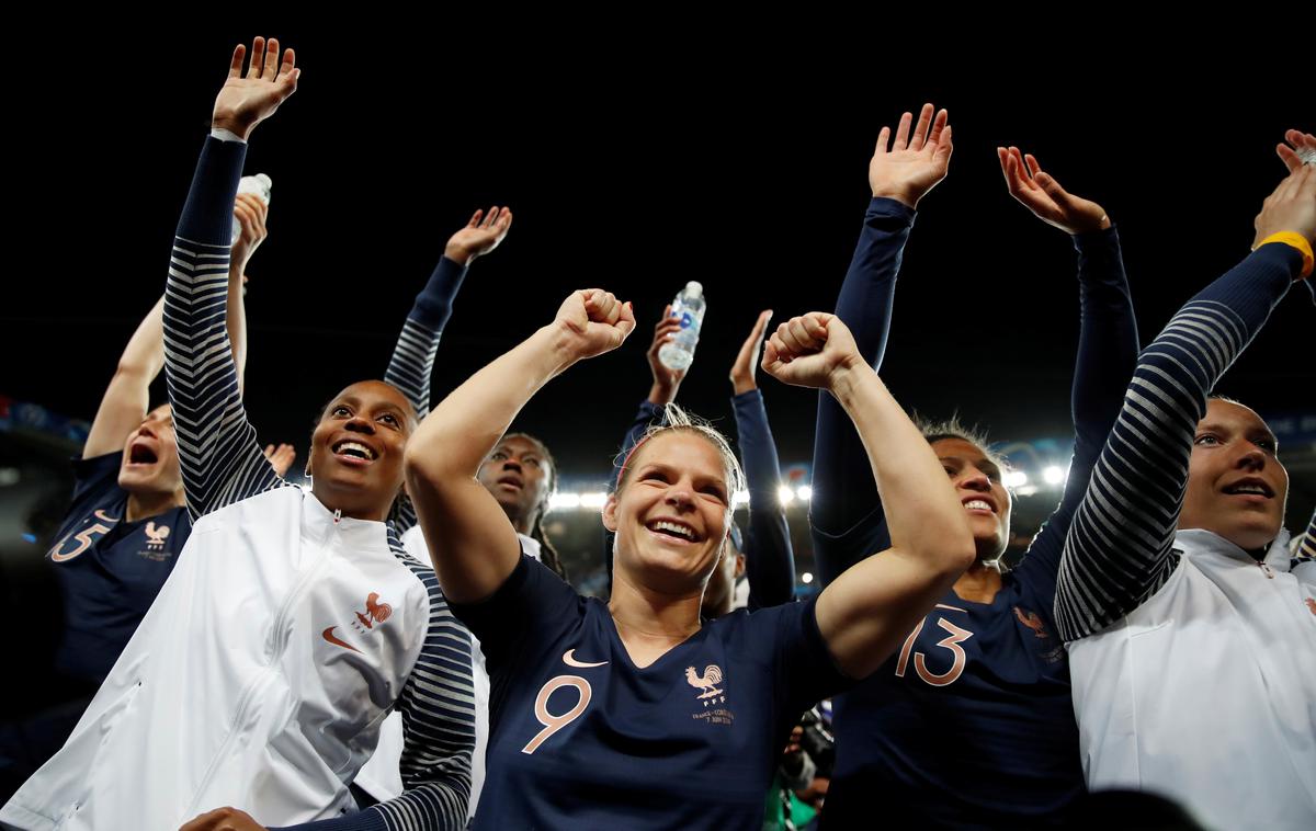 Francija SP | Francozinje so domače svetovno prvenstvo odprle z visoko zmago. | Foto Reuters