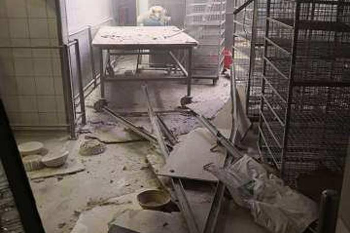 Grosuplje | Do eksplozije plina je po navedbah policije prišlo zaradi malomarno opravljenega nadzora na napravah za utekočinjeni plin. | Foto Bralka
