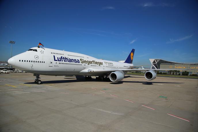 Lufthansa, letalo | Lufthansa bo v prihodnjih tednih prizemljila polovico letal. | Foto Getty Images