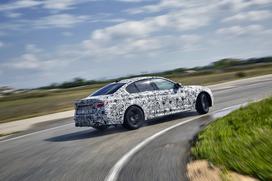 Novi BMW M5 - štirikolesni pogon xDrive