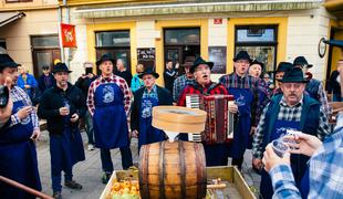 Največja zabava ob martinovanju tudi letos v Mariboru, policisti opozarjajo