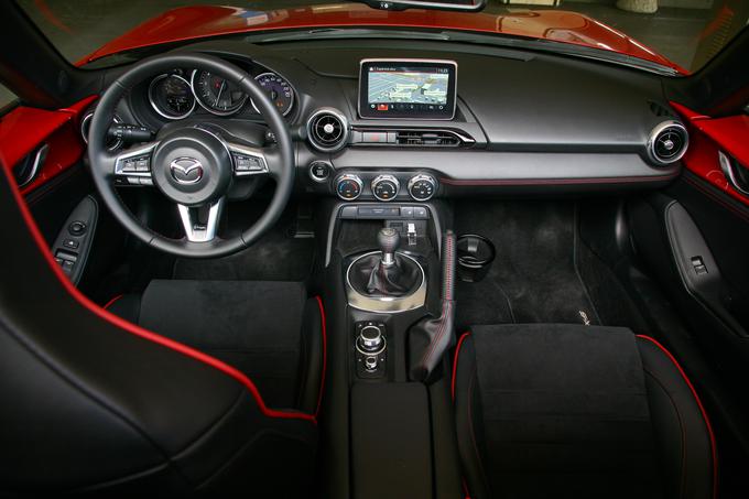 Mazda MX-5 - fotogalerija testnega vozila | Foto: 