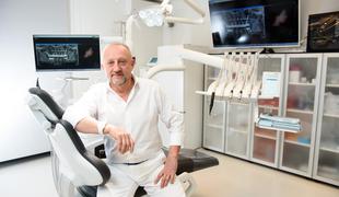 Za 30 let uspešne kariere priznani zobozdravnik paciente obdaruje s posebnim popustom
