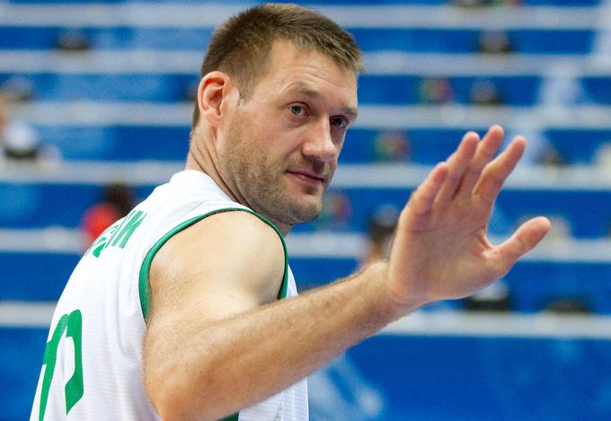 Goran Jagodnik bo na pragu 43 let aktivni košarki pomahal v slovo. | Foto: 