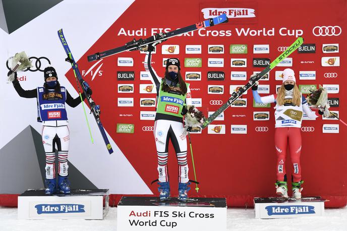 Smucarski Kros Baron Berger Smith | Na zmagovalnem odru so se na Švedskem zvrstile Francozinji in Švicarka. | Foto Reuters