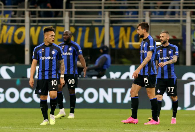 Inter je klonil enajstič v sezoni. | Foto: Reuters