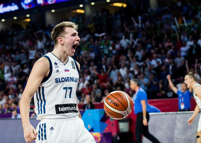 Luka Dončić bo v sezoni 2017/18 igral v dresu madridskega Reala, nato pa bi se lahko preselil v ligo NBA. | Foto: Sportida