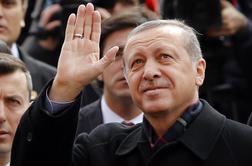 Erdogan: Turki na volitvah glasovali za enotnost države