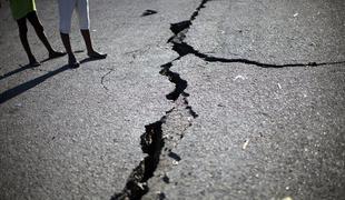 Peru stresel močan potres