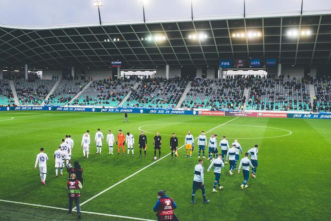 Tako je bilo na tribunah na zadnji domači tekmi slovenske reprezentance, ko je v Stožicah lani gostoval Ciper. | Foto: Grega Valančič/Sportida