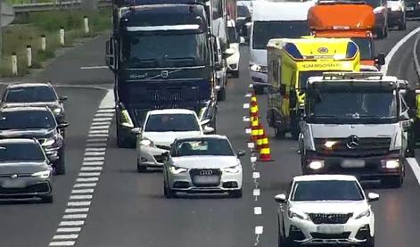 Spet prometni kolaps na ljubljanski obvoznici