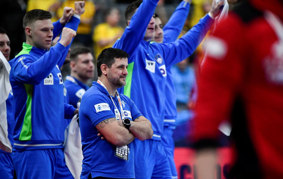 Slovenska rokometna reprezentanca, Slovenija Poljska | Ljubomir Vranješ je Slovenijo popeljal do prve zmage na EP. | Foto Reuters