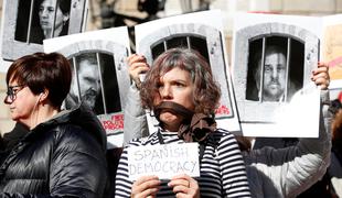V Kataloniji stavka v protest proti sojenju nekdanjim voditeljem