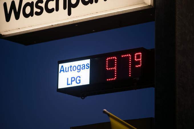 Tudi cena utekočinjenega naftnega plina je lani februarja zaradi vojne v Ukrajini poskočila. | Foto: Guliverimage/AP
