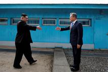 Severnokorejski voditelj Kim Jong-un in južnokorejski predsednik Moon Jae-in