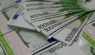 Državni proračun z 1,4 milijarde evrov primanjkljaja