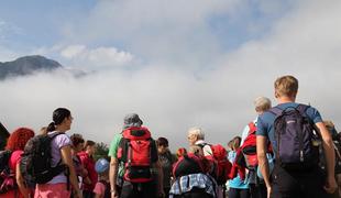 1500 ljubiteljev gora v zibelki planinstva zaznamovalo dan slovenskih planinskih doživetij