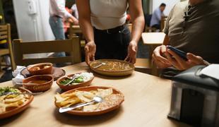 Kako hitra je postrežba v restavraciji z najhitrejšo postrežbo hrane na svetu?