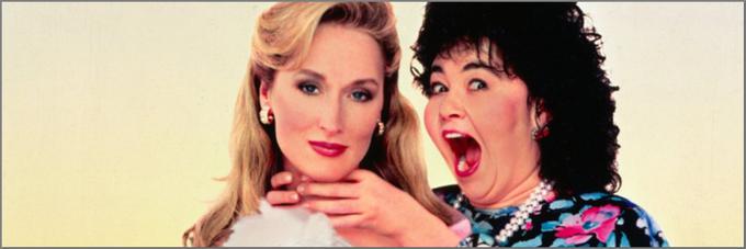 Glamurozna avtorica 32 romantičnih romanov (Meryl Streep) staromodni gospodinji (Roseanne Barr) spelje moža (Ed Begley Jr.), ta pa jima v zameno pripravi zlobno in slastno maščevanje. Črna komedija je Roseannin filmski prvenec. • V četrtek, 14. 2., ob 20.20.

 | Foto: 