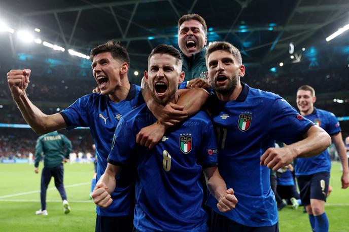 Italija : Španija, polfinale Euro 2020 | Večina anketirancev rahlo prednost namenja Italijanom.  | Foto Reuters