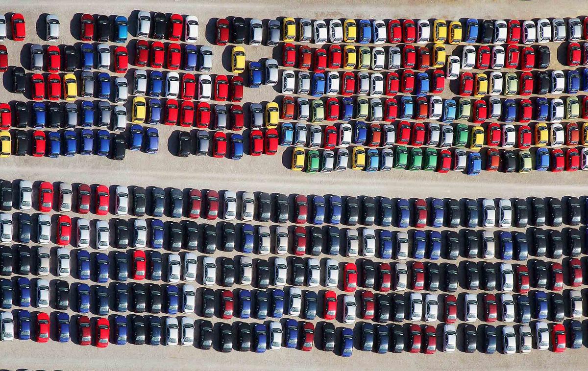 AMZS prodaja avtomobil parkirišče | Foto AMZS