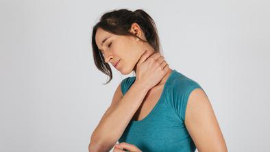 Bolečine v vratu: večina dela to napako!