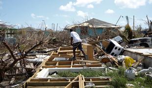 Po orkanu Dorian na Bahamih pogrešajo še 1.300 ljudi