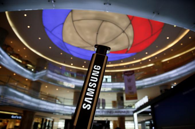 Samsungovo pisalo S Pen je ekskluzivni in neločljivi del premijskih telefonov Samsung Galaxy Note - toda naslednje leto bo, kot kaže, drugače. | Foto: Reuters