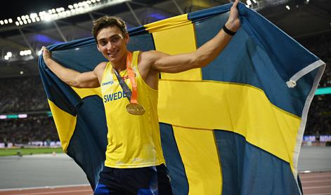Sloviti Šved napadel svetovni rekord, Američani zavladali v štafetah