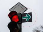 Semafor rdeča zavijanje v desno