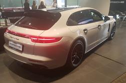 Slovenska premiera: Porsche panamera ima velik prtljažnik