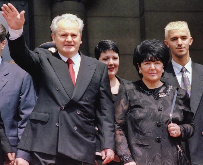 Slobodan Milošević naj bi bil pod močnim vplivom žene Mirjane Marković. Še iz zapora jo je vsako jutro poklical, je razkrila ameriška diplomatska depeša, ki jo je objavil WikiLeaks, | Foto: Reuters