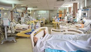 Zaradi navala covidnih bolnikov odpirajo še Bolnišnico dr. Petra Držaja